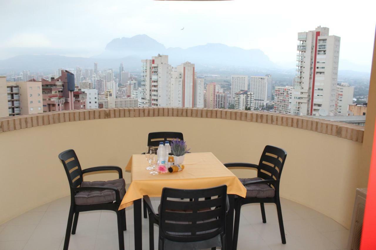 Apartamento Benidorm Viena Buitenkant foto